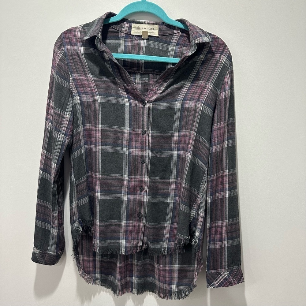 Cloth & Stone Black Plaid Rayon Button Down Top
